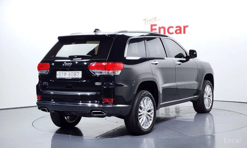 Jeep Grand cherokee, снимка 2 - Автомобили и джипове - 52886882