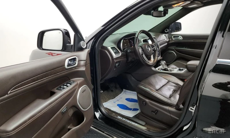 Jeep Grand cherokee, снимка 10 - Автомобили и джипове - 52886882