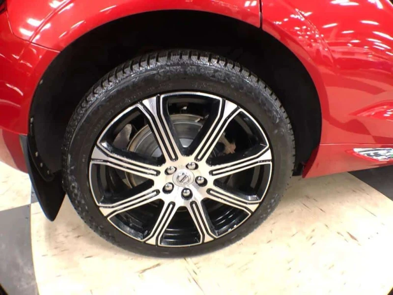 Volvo XC60 * INSCRIPTION T6 AWD LEATHER PAN/ROOF NAV CAMERA *, снимка 10 - Автомобили и джипове - 53596348