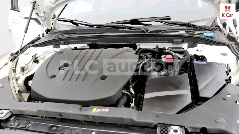 Volvo XC60 B5 AWD | DIGITAL | B&W | 360, снимка 11 - Автомобили и джипове - 54257262