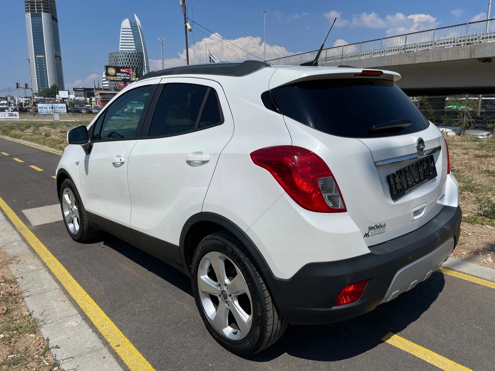 Opel Mokka 1.7CDTI-4x4-NAVI-кожа - изображение 4