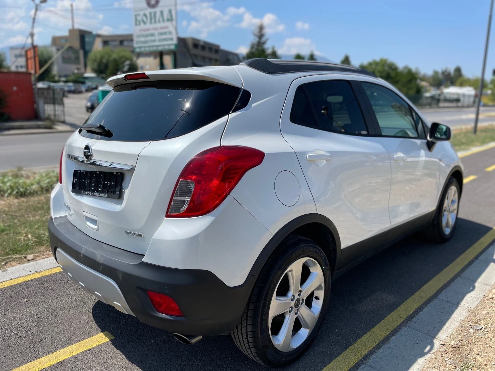 Opel Mokka 1.7CDTI-4x4-NAVI-кожа - изображение 8