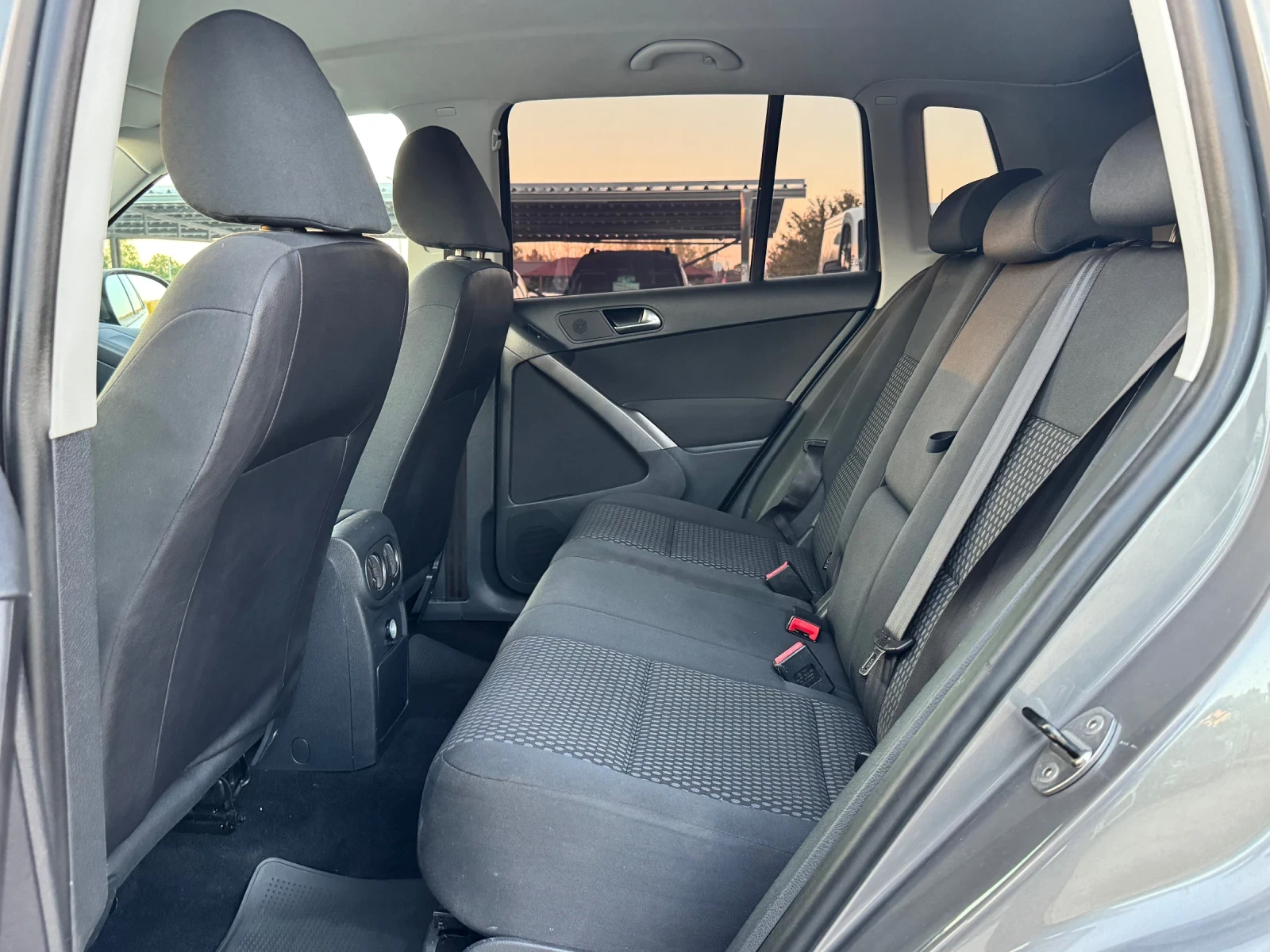 VW Tiguan 2.0TDI 4Motion - изображение 8