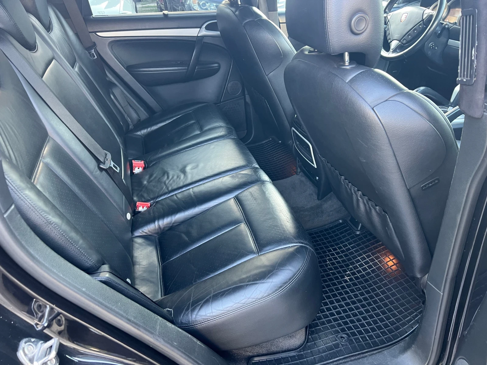 Porsche Cayenne TURBO S, 4.5i - изображение 10