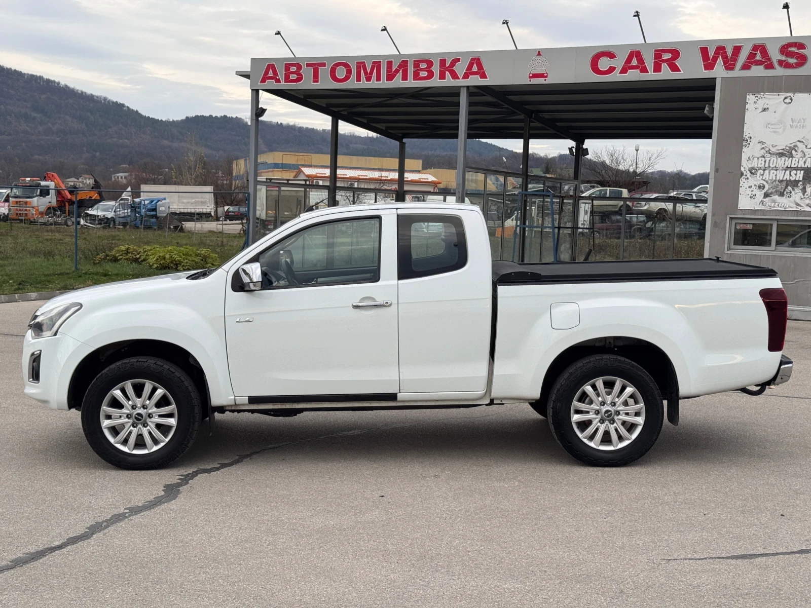 Isuzu D-max Isuzu D-max 4WD Automatic  | Mobile.bg   8