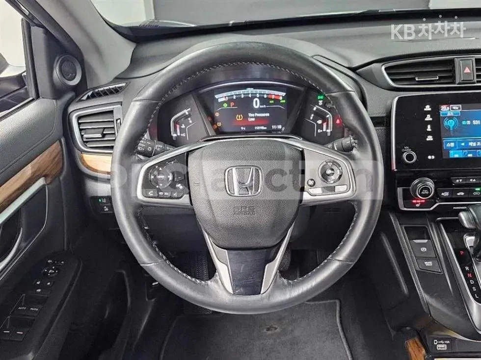 Honda Cr-v DIGITAL | DISTRONIC | LANE ASSIST | ПОДГРЕВИ, снимка 6 - Автомобили и джипове - 54058856