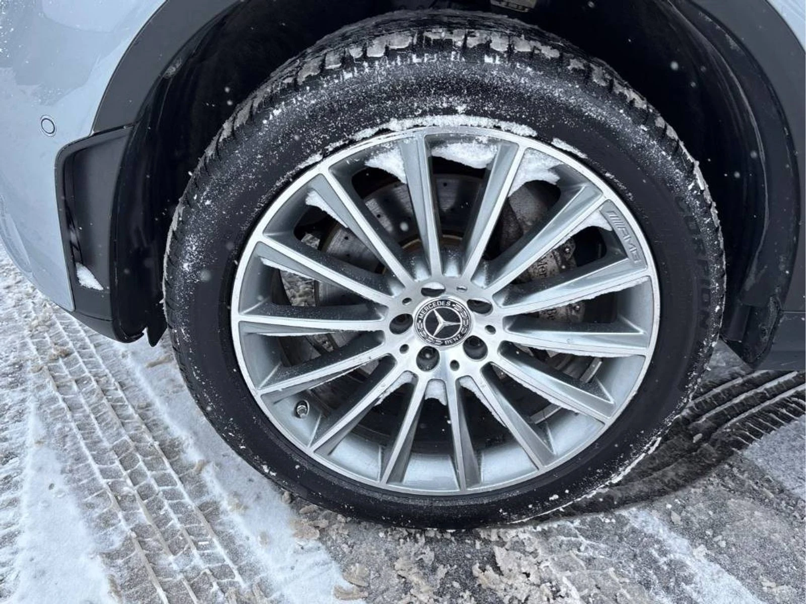 Mercedes-Benz GLC 300 С РЕГИСТРАЦИЯ & АВТО КРЕДИТ, снимка 13 - Автомобили и джипове - 54060804