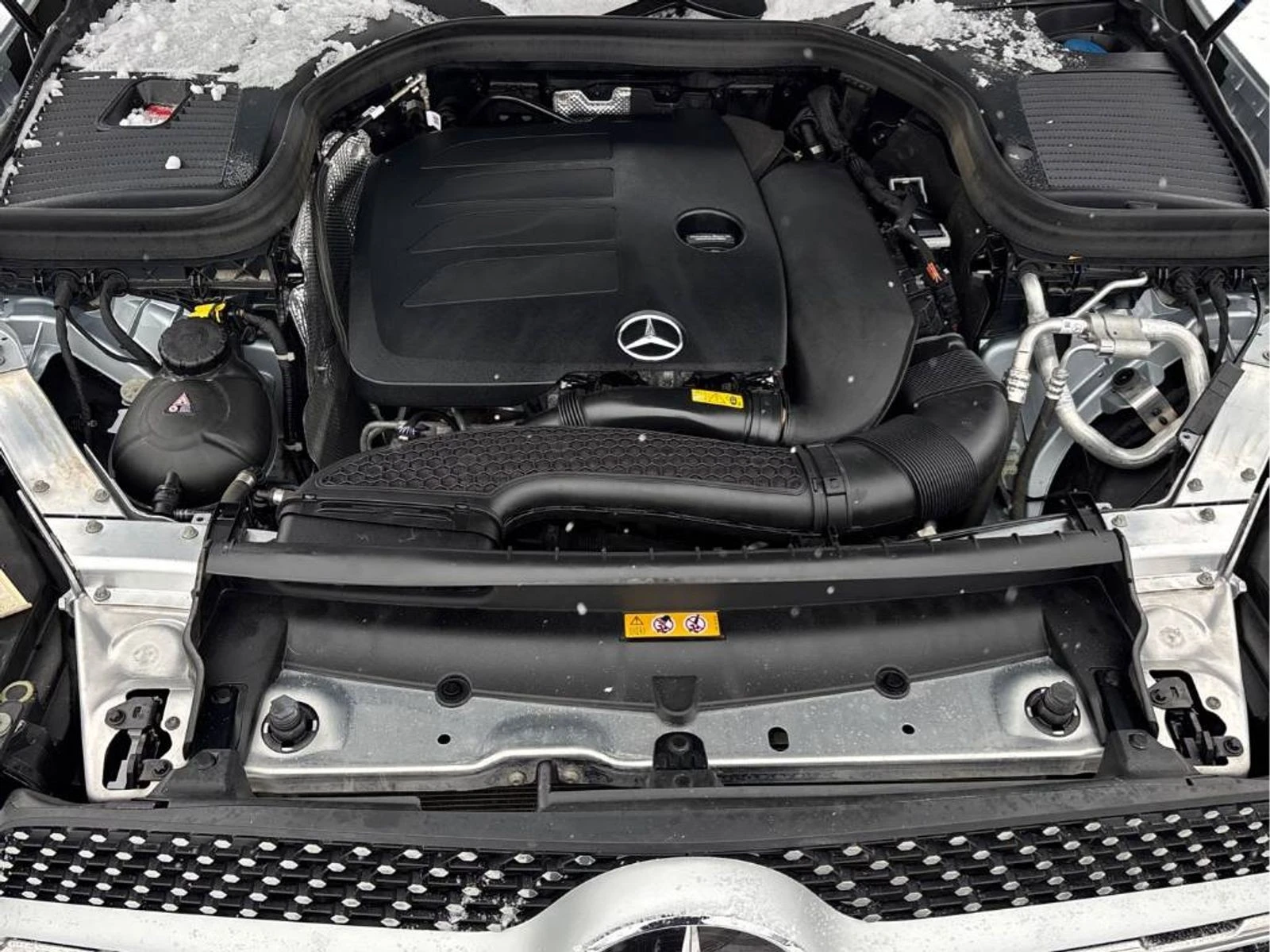 Mercedes-Benz GLC 300 С РЕГИСТРАЦИЯ & АВТО КРЕДИТ, снимка 15 - Автомобили и джипове - 54060804