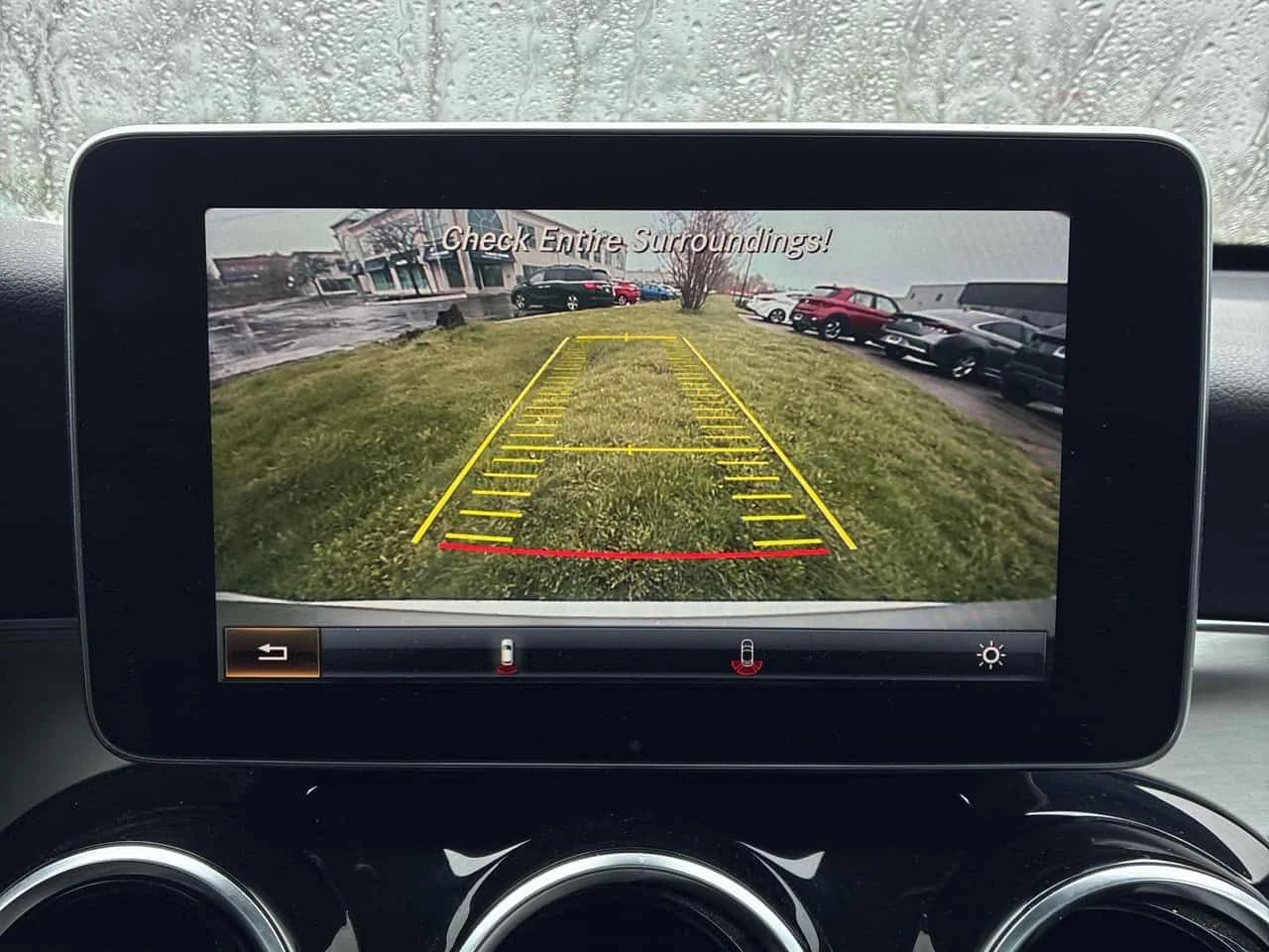 Mercedes-Benz GLC 300 | ПОДГРЕВ  | ПАНОРАМА  | + ГУМИ ДЖАНТИ | , снимка 11 - Автомобили и джипове - 54458518