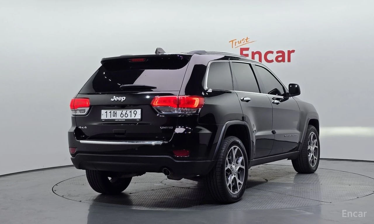 Jeep Grand cherokee 3.6* V6* 8ZF* ПОДГРЕВ* ОБДУХВАНЕ* КАМЕРА* МЪРТВА* , снимка 2 - Автомобили и джипове - 55132435