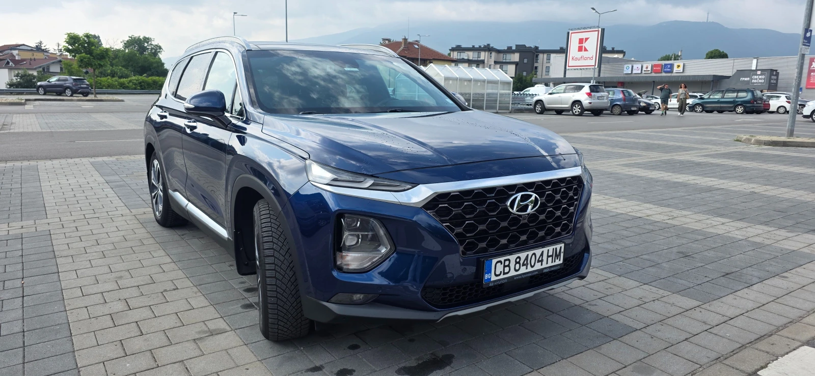 Hyundai Santa fe  FULL 2.2CRDI 4x4  360 camera PREMIUM -6+ 1, снимка 2 - Автомобили и джипове - 55148494