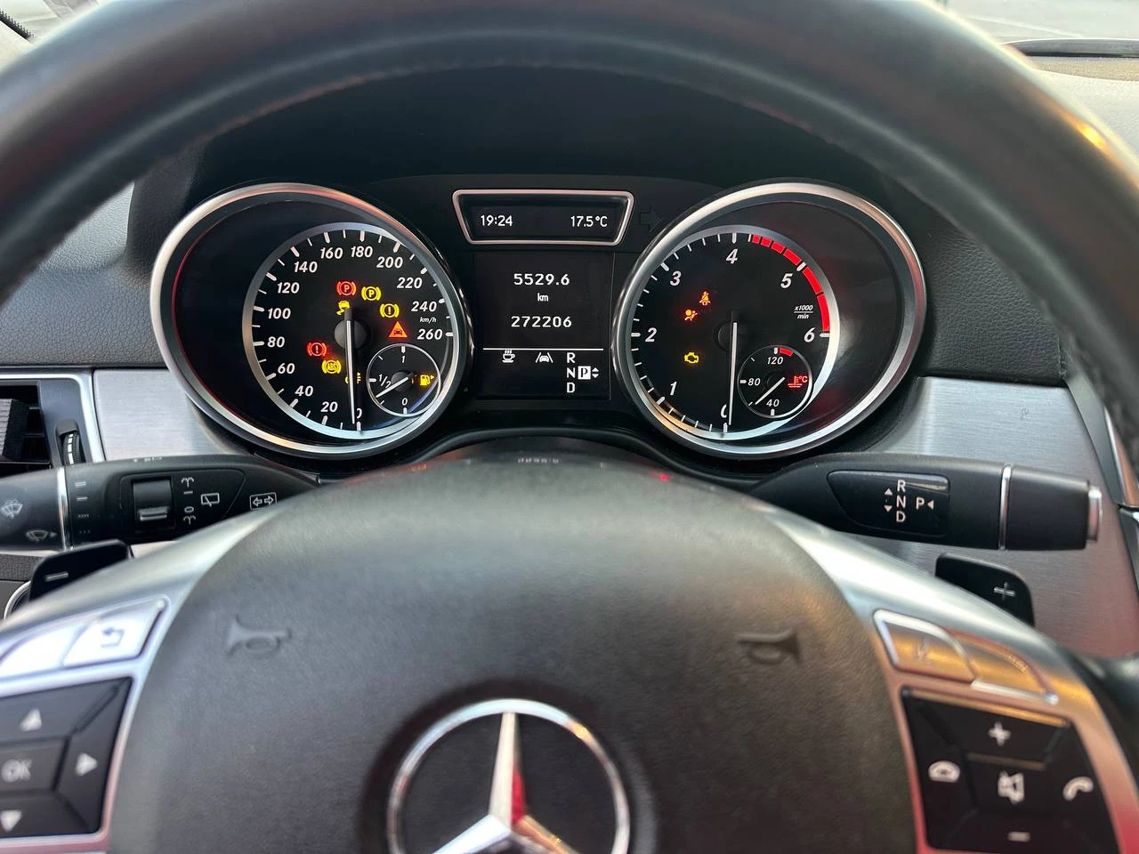 Mercedes-Benz ML 350 Bluetec, снимка 9 - Автомобили и джипове - 55249094