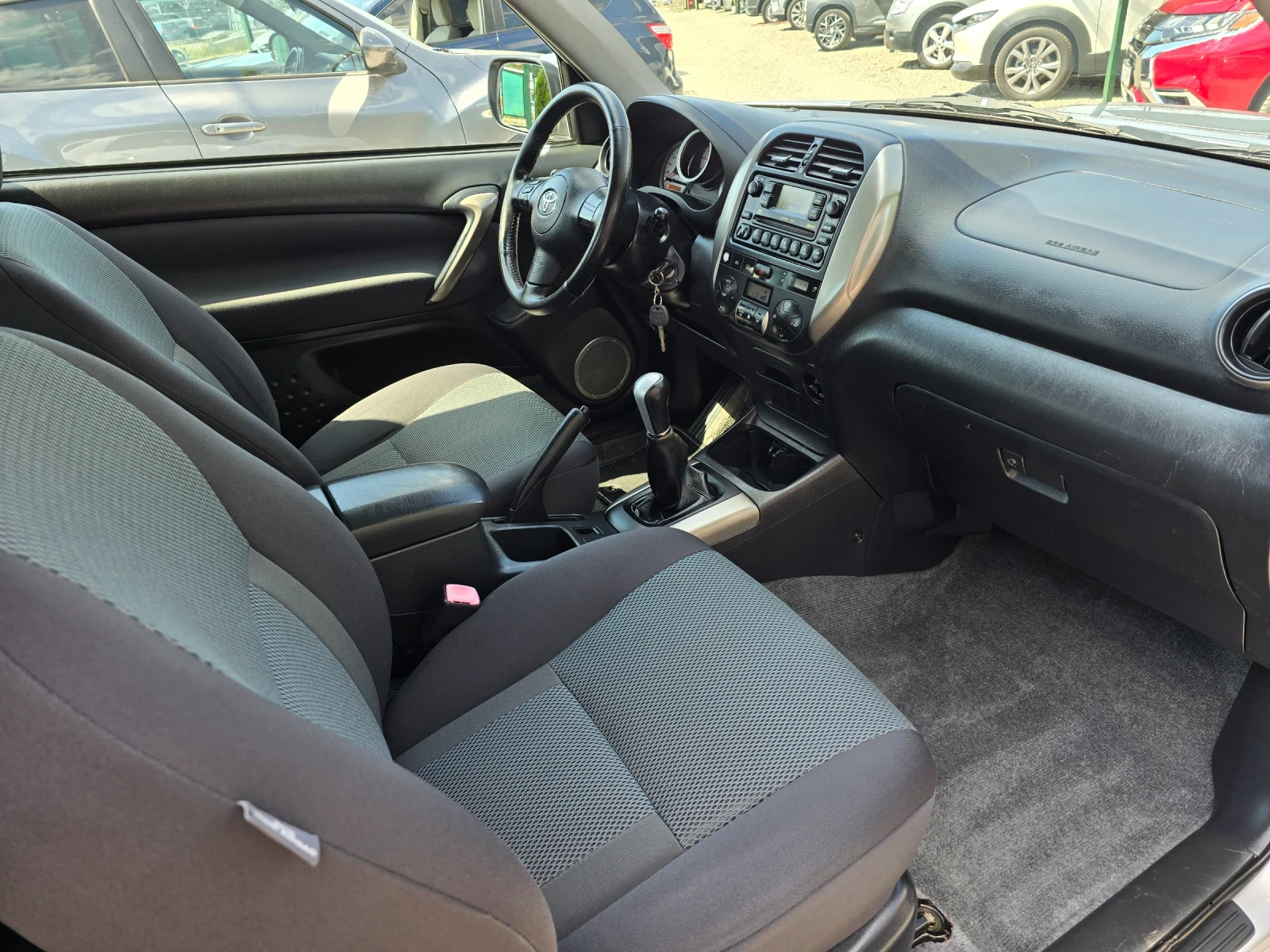 Toyota Rav4 2.0 D4D= FACE= TOP, снимка 7 - Автомобили и джипове - 55546784