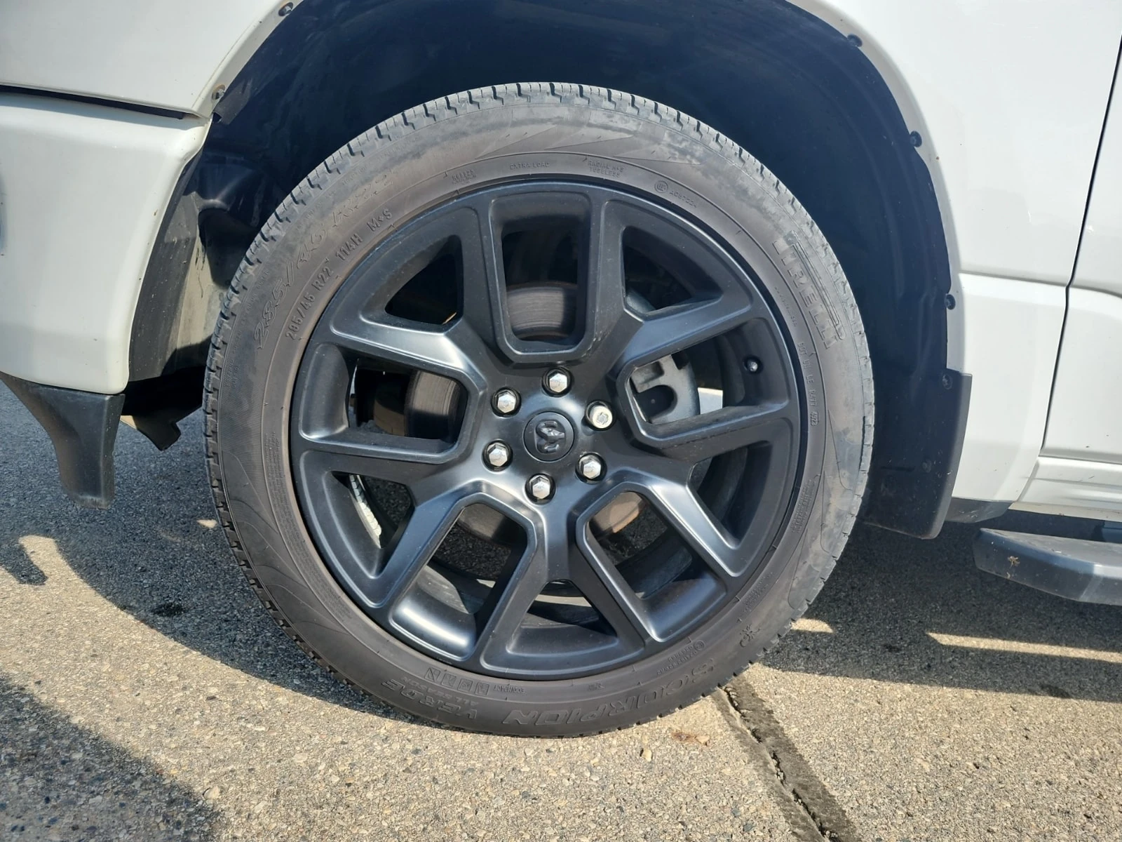 Dodge RAM 1500 SPORT| ПАМЕТ| ОБДУХВАНЕ| 2 КЛЮЧА| , снимка 6 - Автомобили и джипове - 55842753