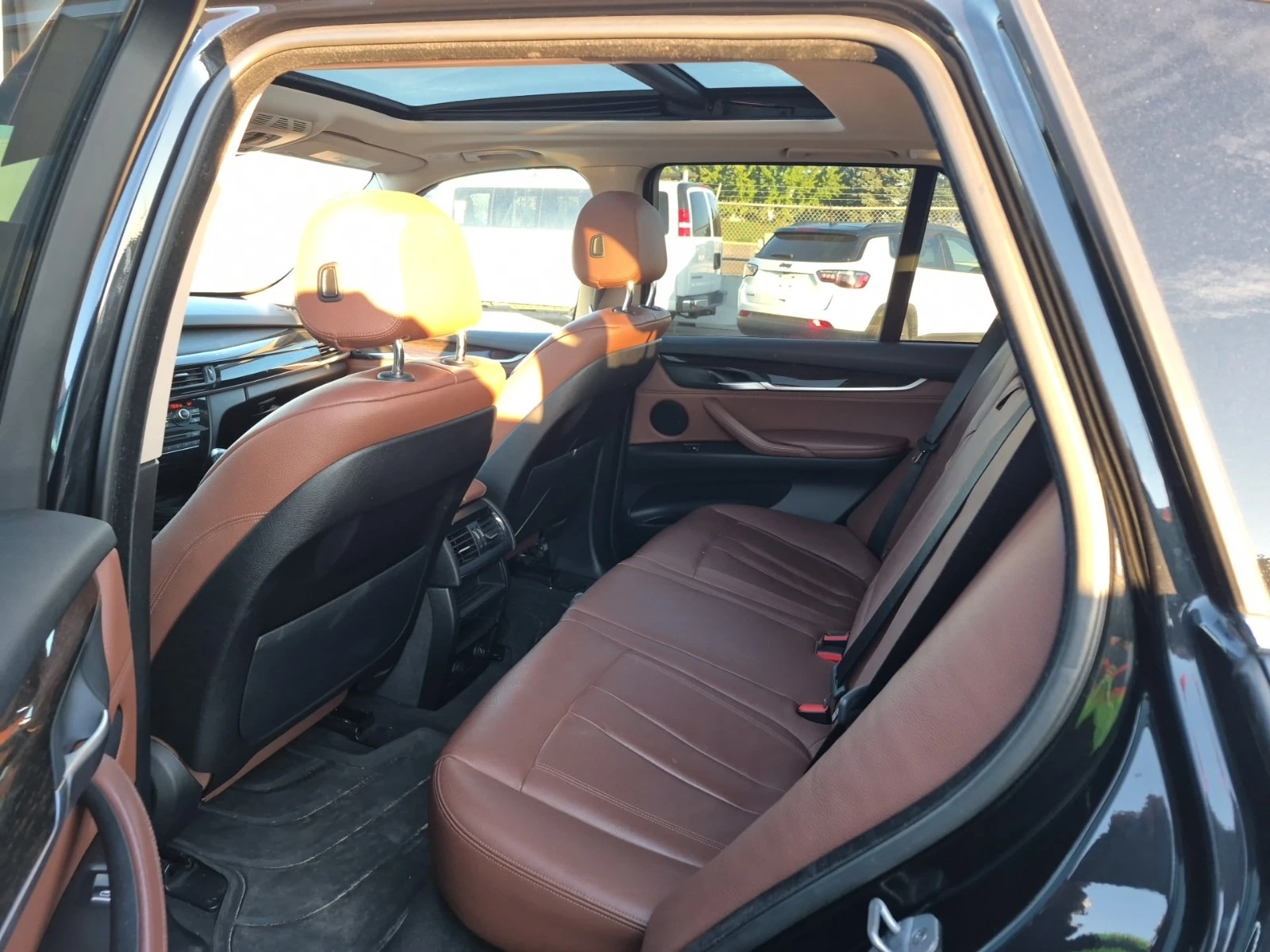 BMW X5  XDRIVE35I / ПАНОРАМА / ПОДГРЕВИ / АВТОКРЕДИТ, снимка 12 - Автомобили и джипове - 56081003