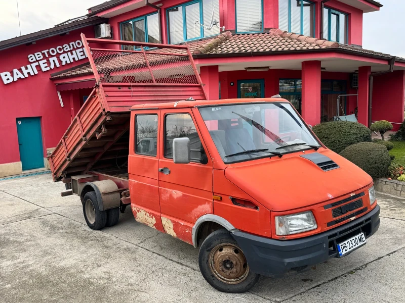 Iveco Daily Тристранен самосвал, снимка 9 - Бусове и автобуси - 48442709