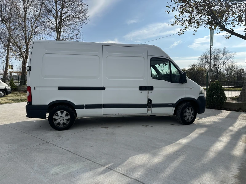 Opel Movano 2.5* Автоматик* Рампа* КЛИМАТИК, снимка 16 - Бусове и автобуси - 52642537