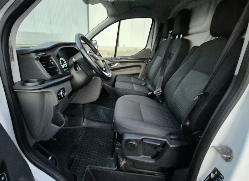 Ford Transit Custom 2.0, снимка 9 - Бусове и автобуси - 52645954
