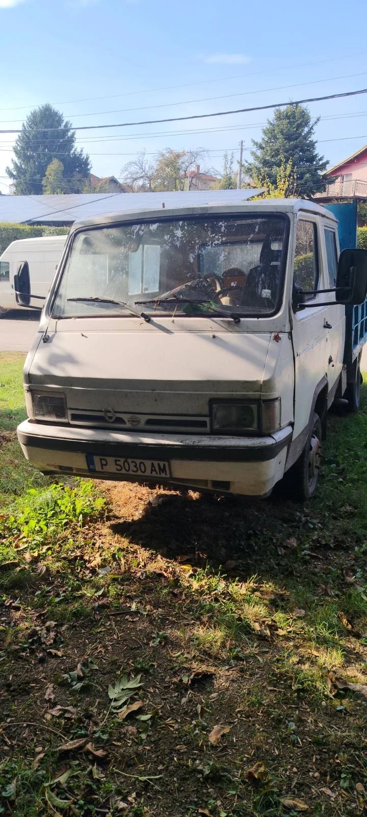 Nissan Capstar