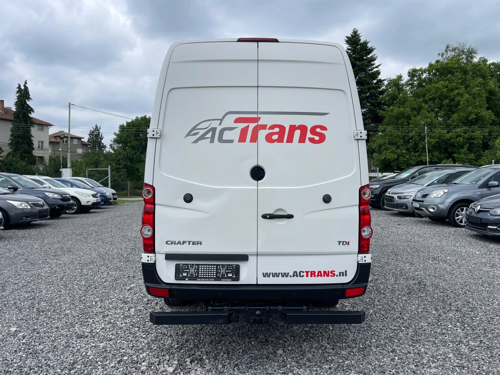 VW Crafter 2.0TDI, ДДС, 243000Km, Един собственик, Серв.Истор - изображение 8