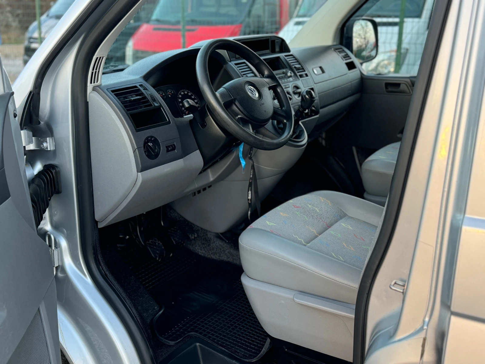 VW T5 Multivan* Клима* Германия* Оригинал* Полицейски *  - изображение 8