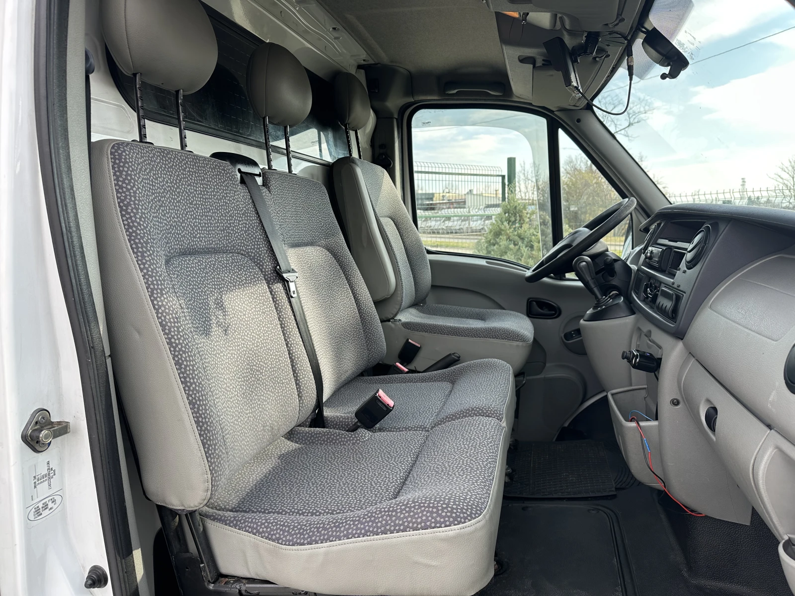 Opel Movano 2.5* Автоматик* Рампа* КЛИМАТИК - изображение 10