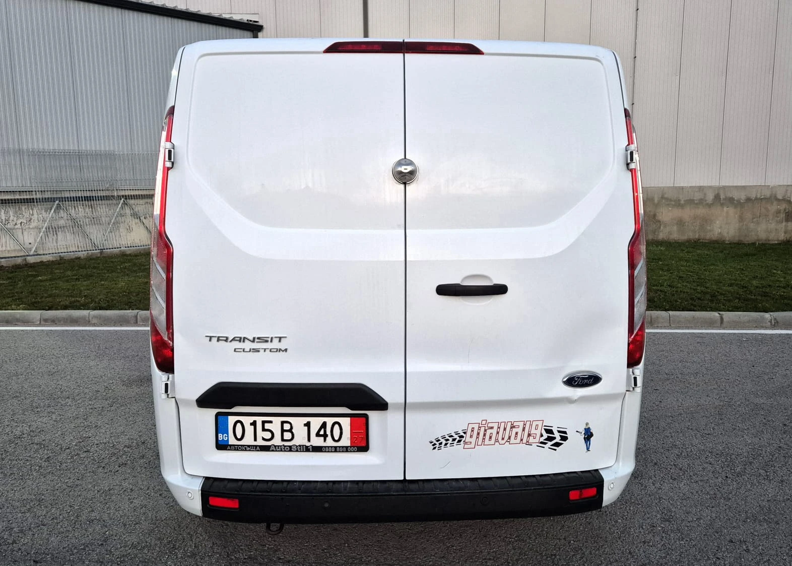 Ford Transit Custom 2.0 - изображение 4