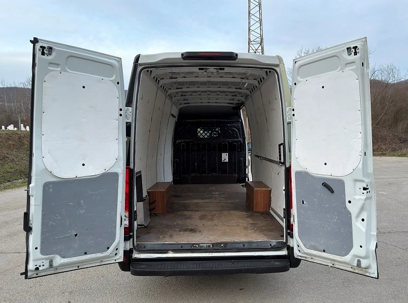 Iveco 35s16 HI-MATIC* MAXI* КЛИМА* 4.70м, снимка 7 - Бусове и автобуси - 53758781