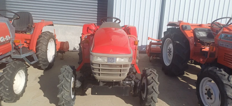 Трактор Yanmar AF240, снимка 2 - Селскостопанска техника - 53052358