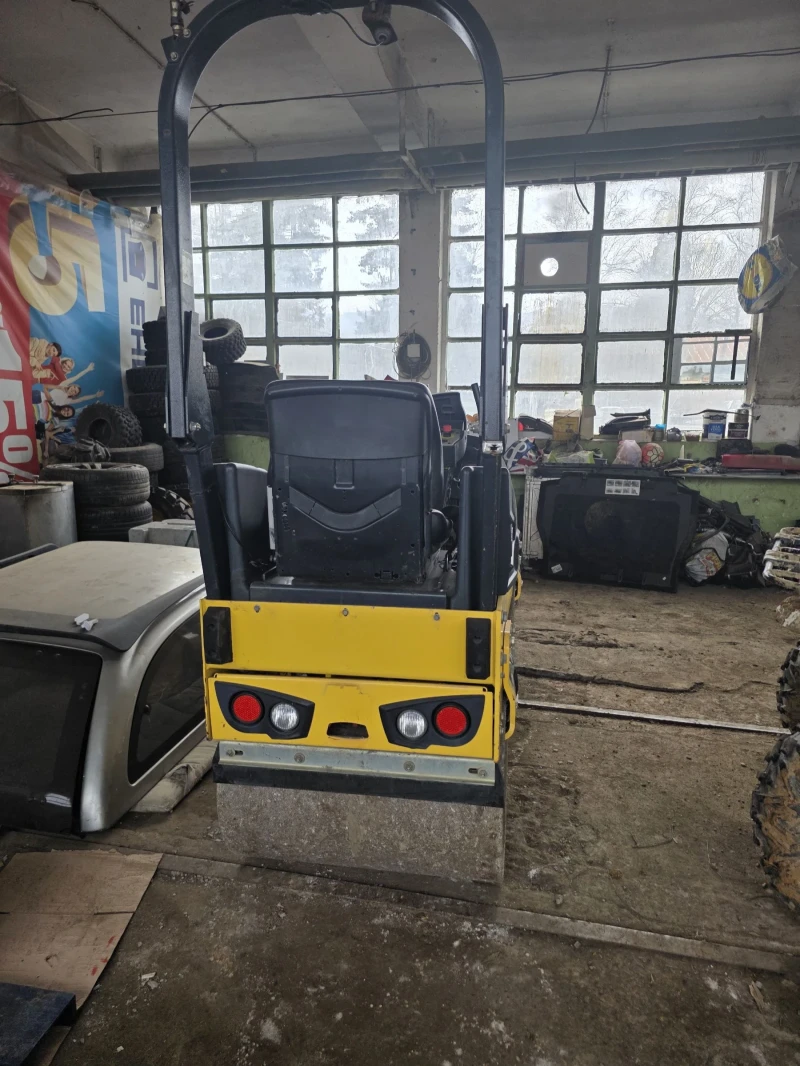 Валяк BOMAG BW80, снимка 2 - Индустриална техника - 53559947