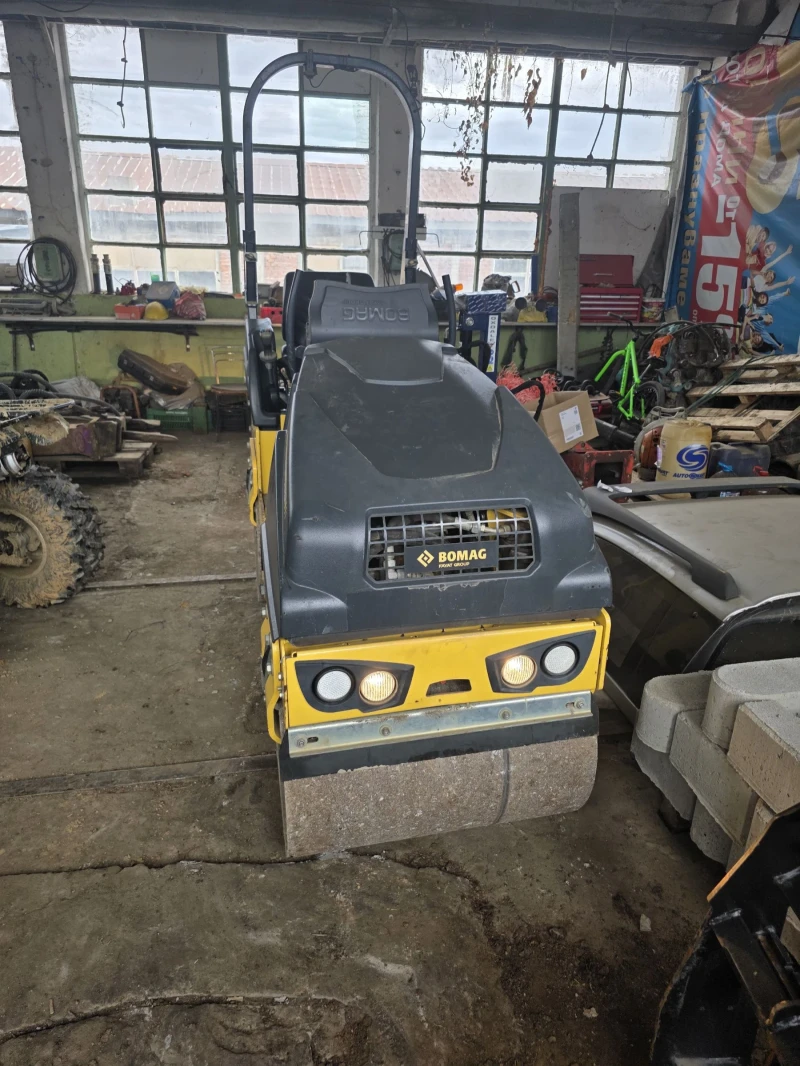 Валяк BOMAG BW80, снимка 3 - Индустриална техника - 53559947