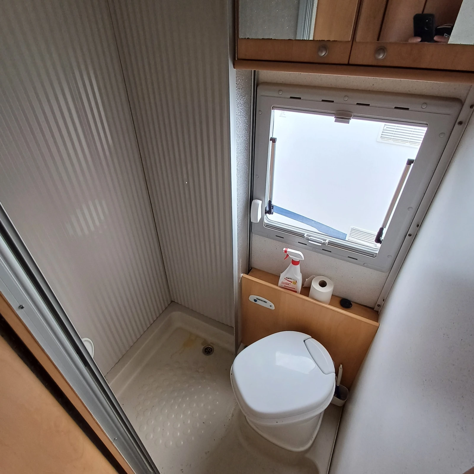 ������ Burstner A-647-2 | Mobile.bg � ����������� 14