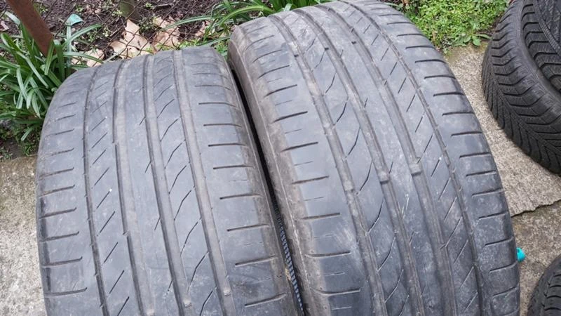 Гуми Летни 235/40R19, снимка 2 - Гуми и джанти - 27967735