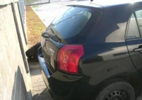 Toyota Corolla 2,0-1.4d4d, снимка 4