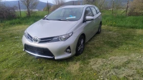 Toyota Auris 1.4D4D-90k.c., снимка 1