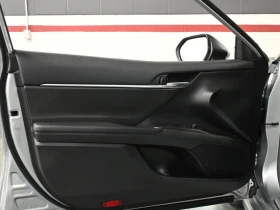 Toyota Camry АвтоКредит* (ЦЕНА ДО БГ) SE FWD, снимка 9