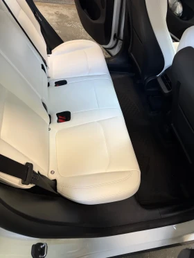 Tesla Model Y Model Y Performance, снимка 8