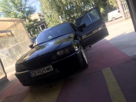 BMW 330, снимка 6 - Автомобили и джипове - 45147529