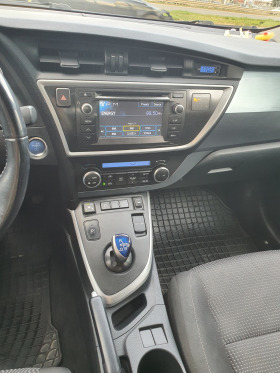 Toyota Auris Hybrid LPG, снимка 15