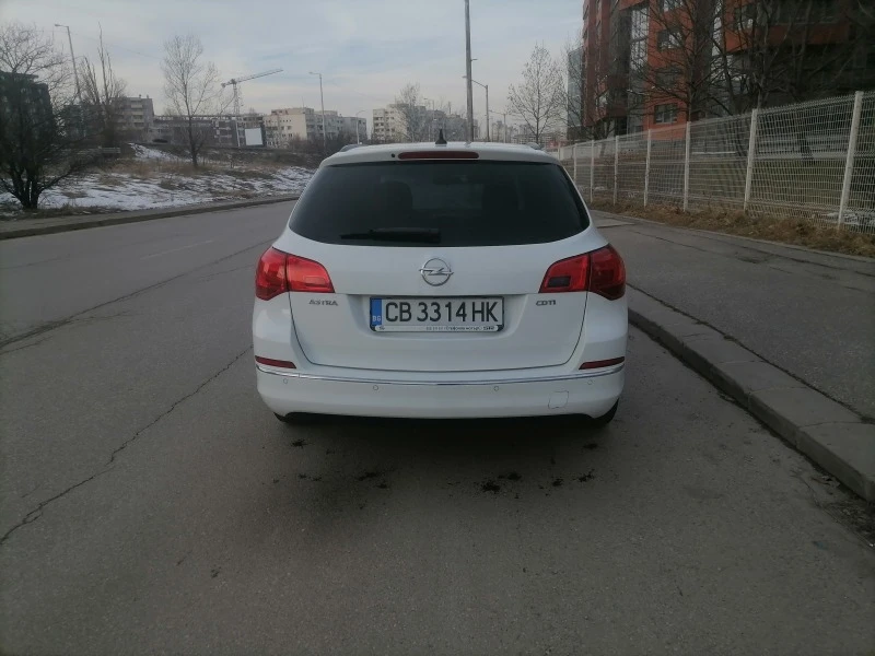 Opel Astra, снимка 5 - Автомобили и джипове - 47029350