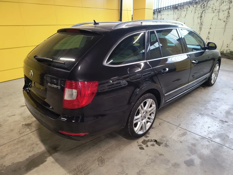 Skoda Superb 2, 0 d 170 kc Italia , снимка 5 - Автомобили и джипове - 48668752