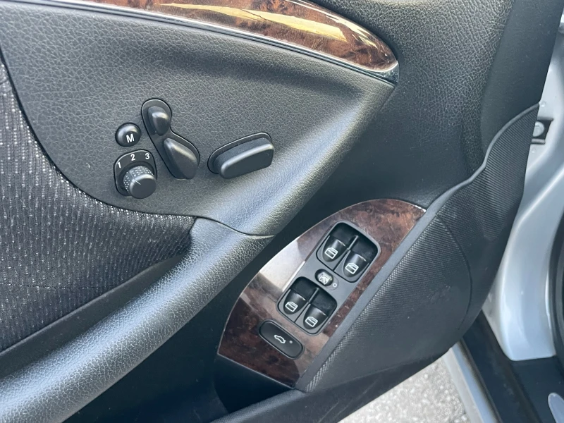 Mercedes-Benz CLK НОВ ВНОС ИТАЛИЯ, снимка 14 - Автомобили и джипове - 51266172