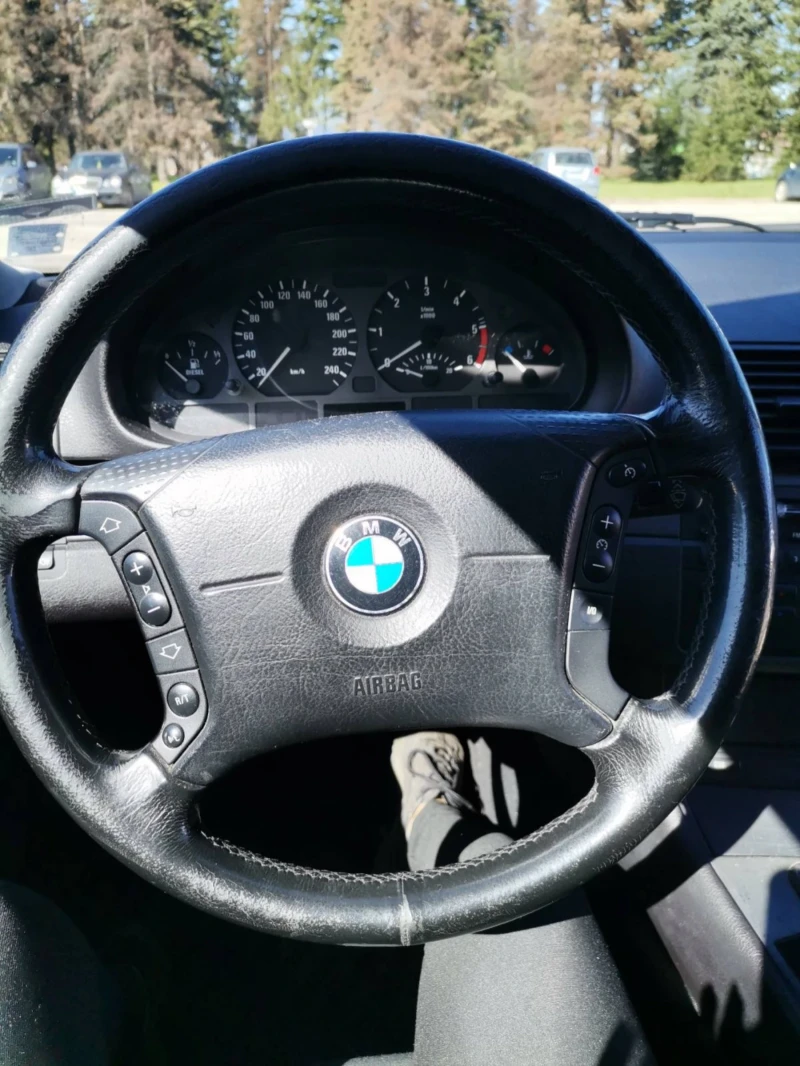 BMW 318 2.0D KLIMA, снимка 7 - Автомобили и джипове - 51799324
