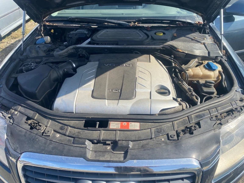 Audi A8 3.0tdi, снимка 10 - Автомобили и джипове - 52143742