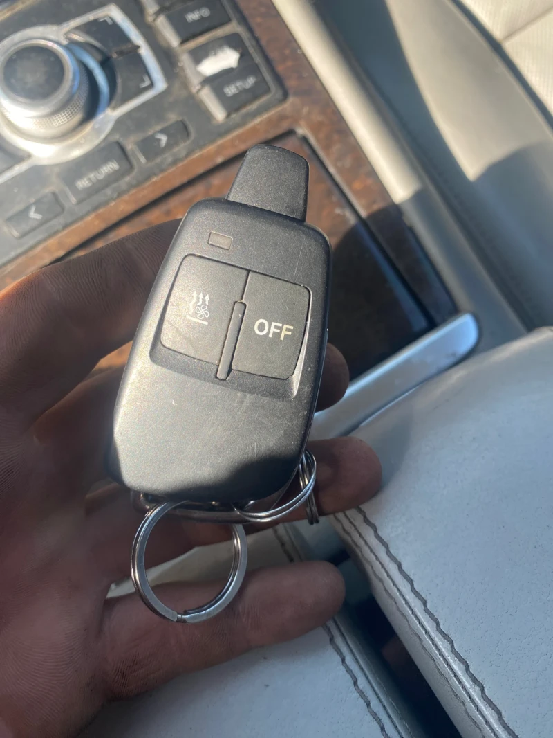 Audi A8 3.0tdi, снимка 7 - Автомобили и джипове - 52143742