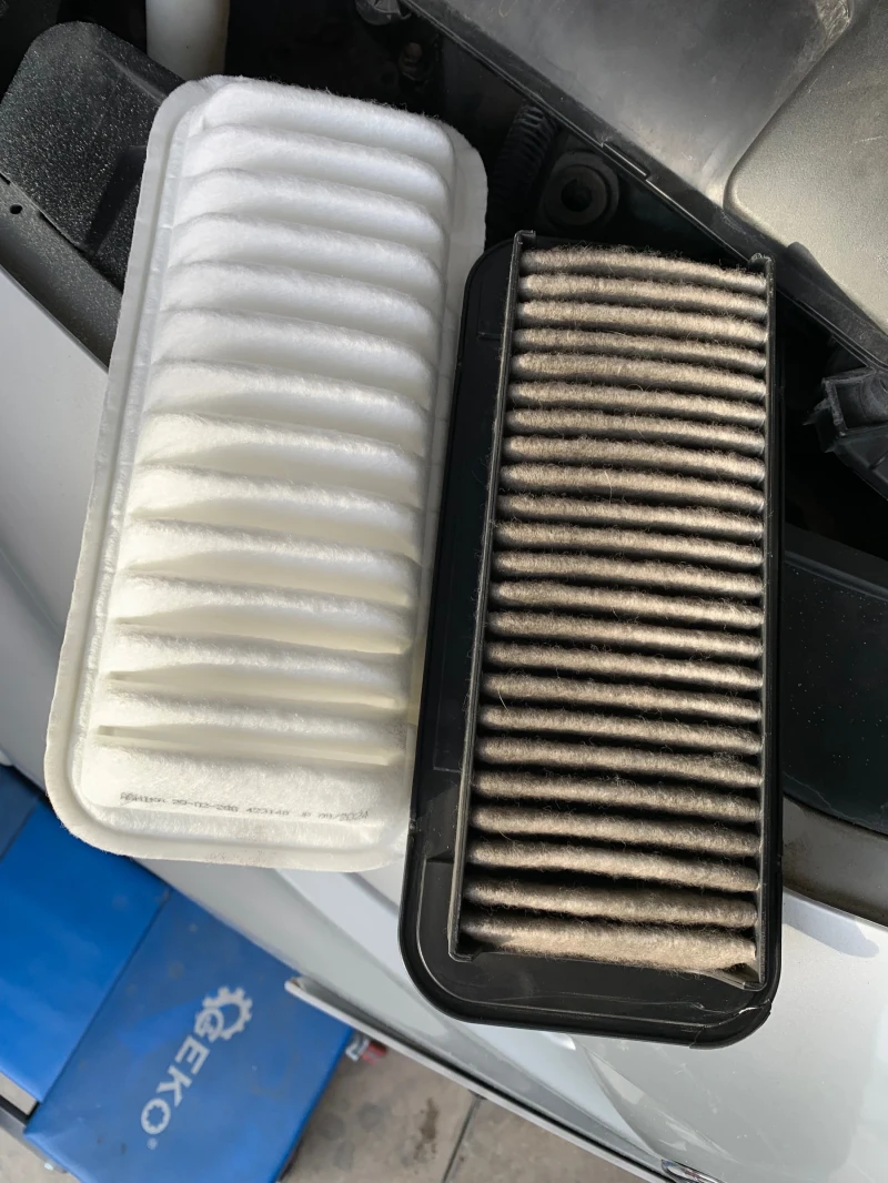 Toyota Aygo 1.0 бензин , снимка 11 - Автомобили и джипове - 52828960