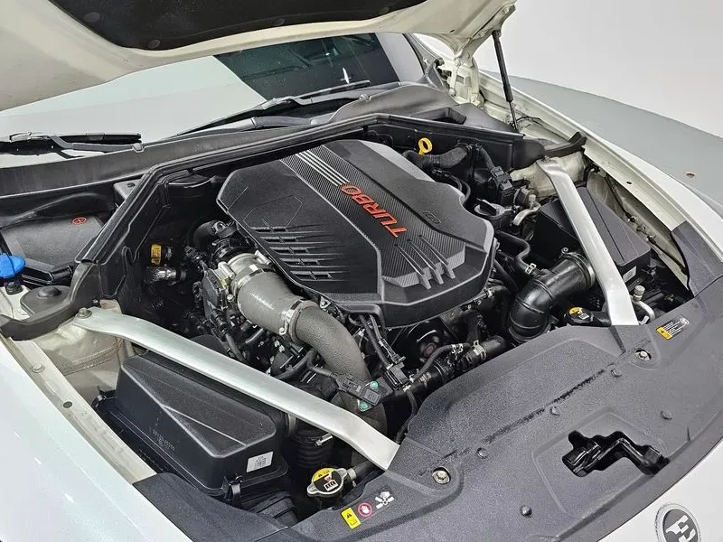 Kia Stinger  - изображение 6