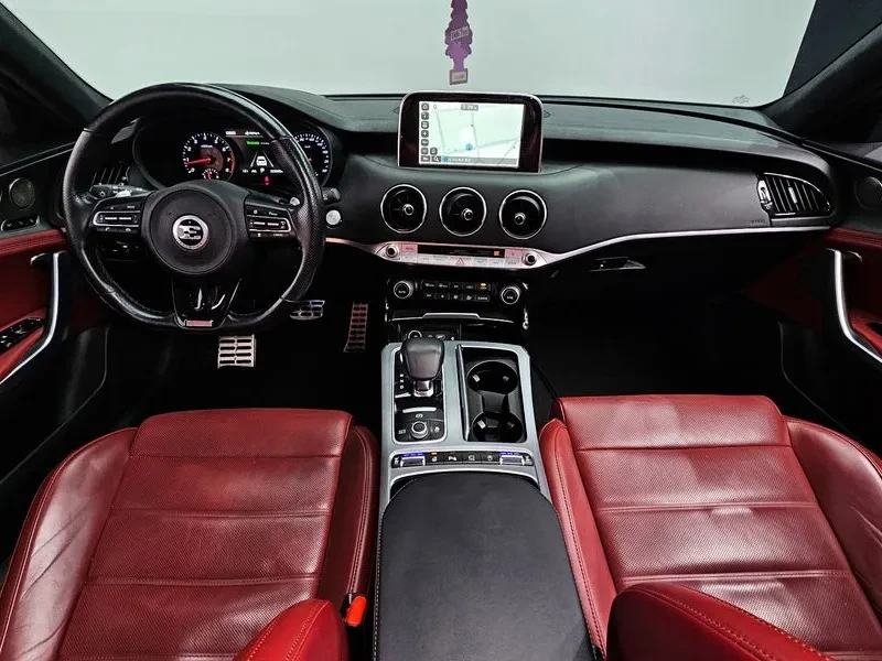 Kia Stinger  - изображение 7