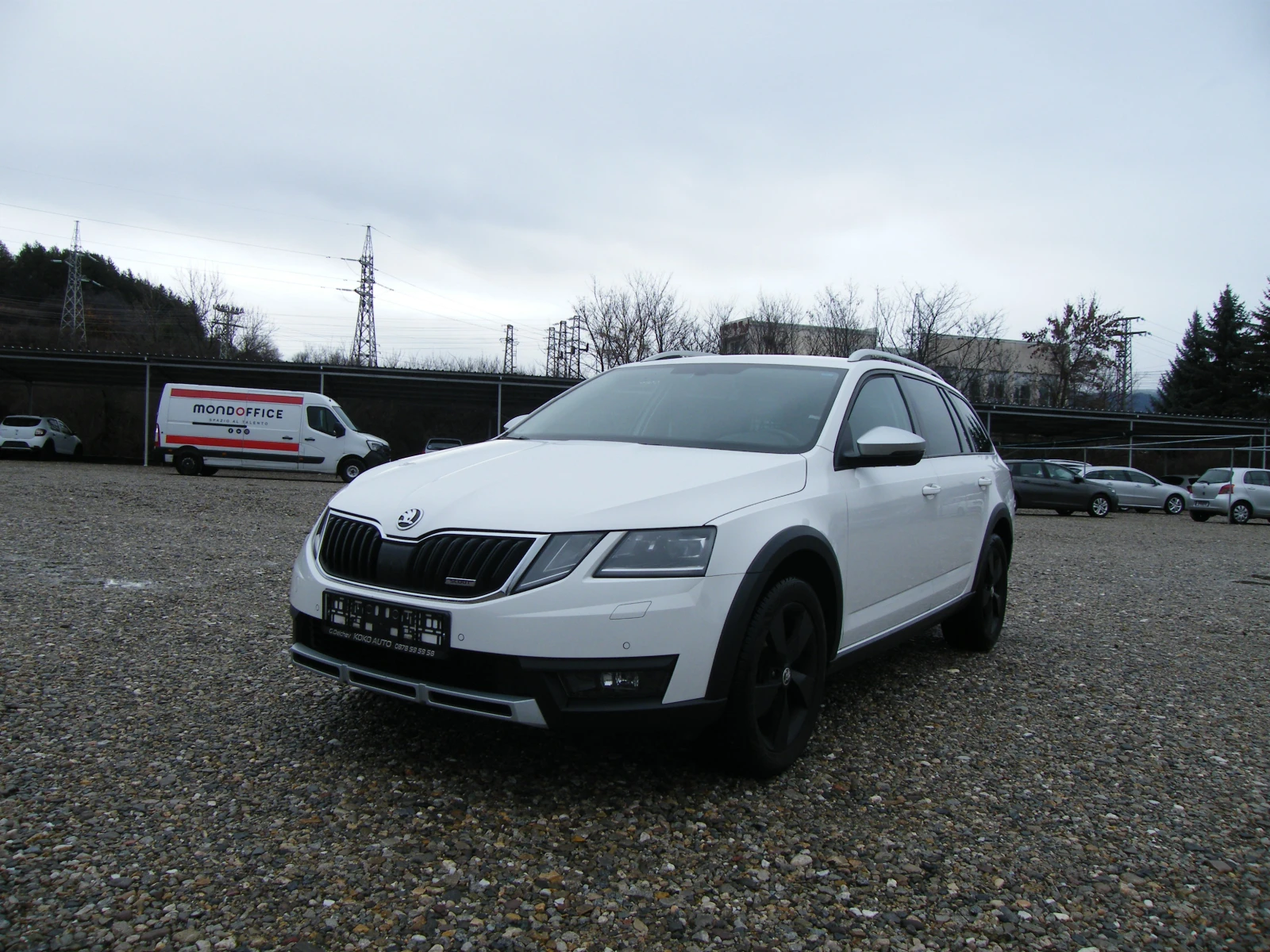 Skoda Octavia SCOUT 2.0TDI 4x4 Ful LED EURO6 - [1] 