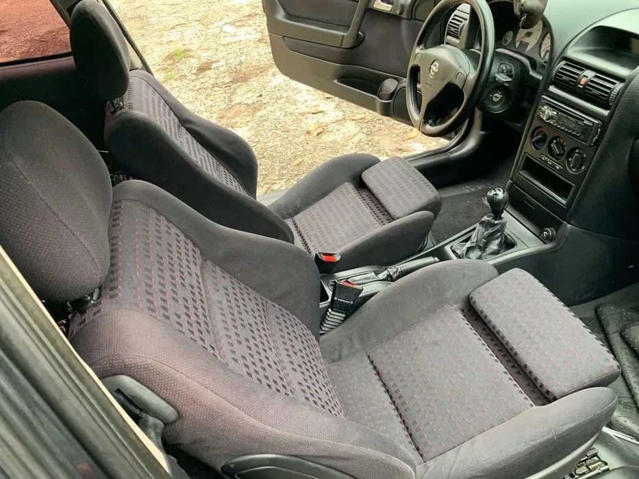 Opel Astra 1.6  - изображение 6